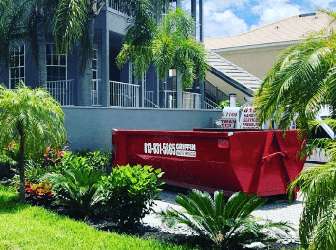 Residential dumpster rental in South Tampa, FL.